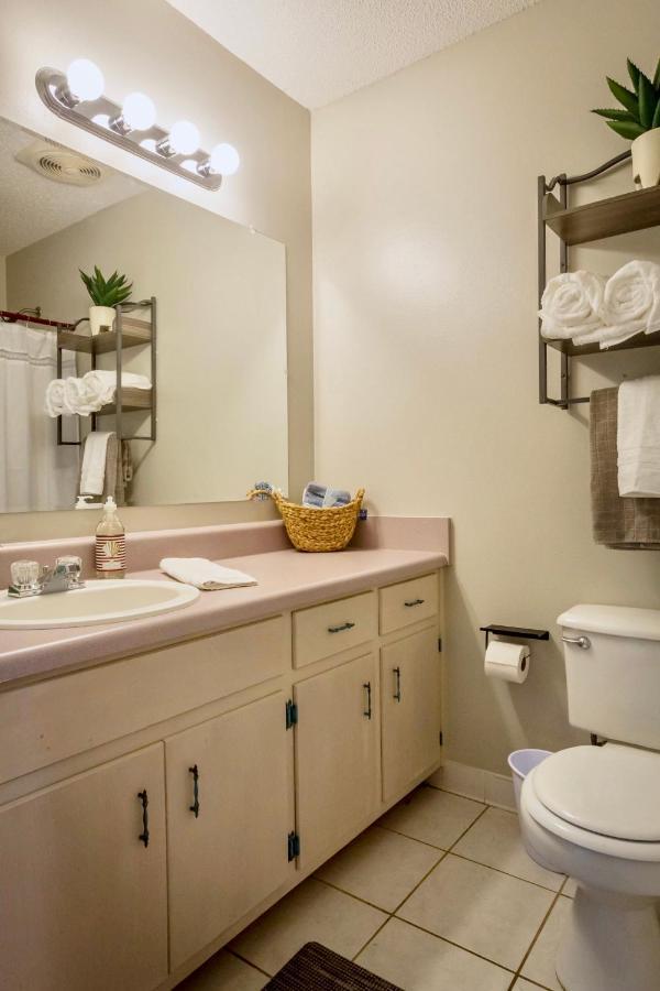 Life'S A Breeze! Updated 3B Home 10 Min To Beach! Gulf Breeze Exterior photo