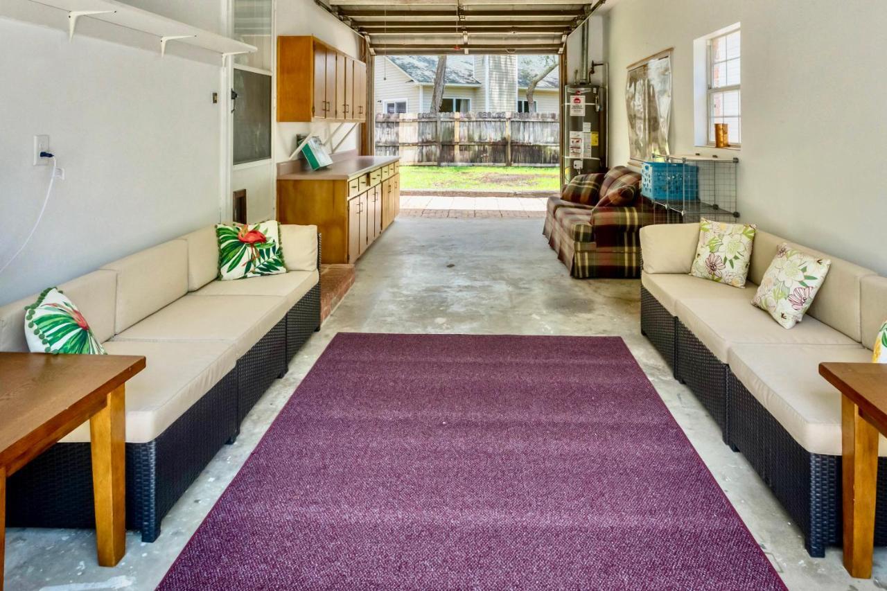 Life'S A Breeze! Updated 3B Home 10 Min To Beach! Gulf Breeze Exterior photo